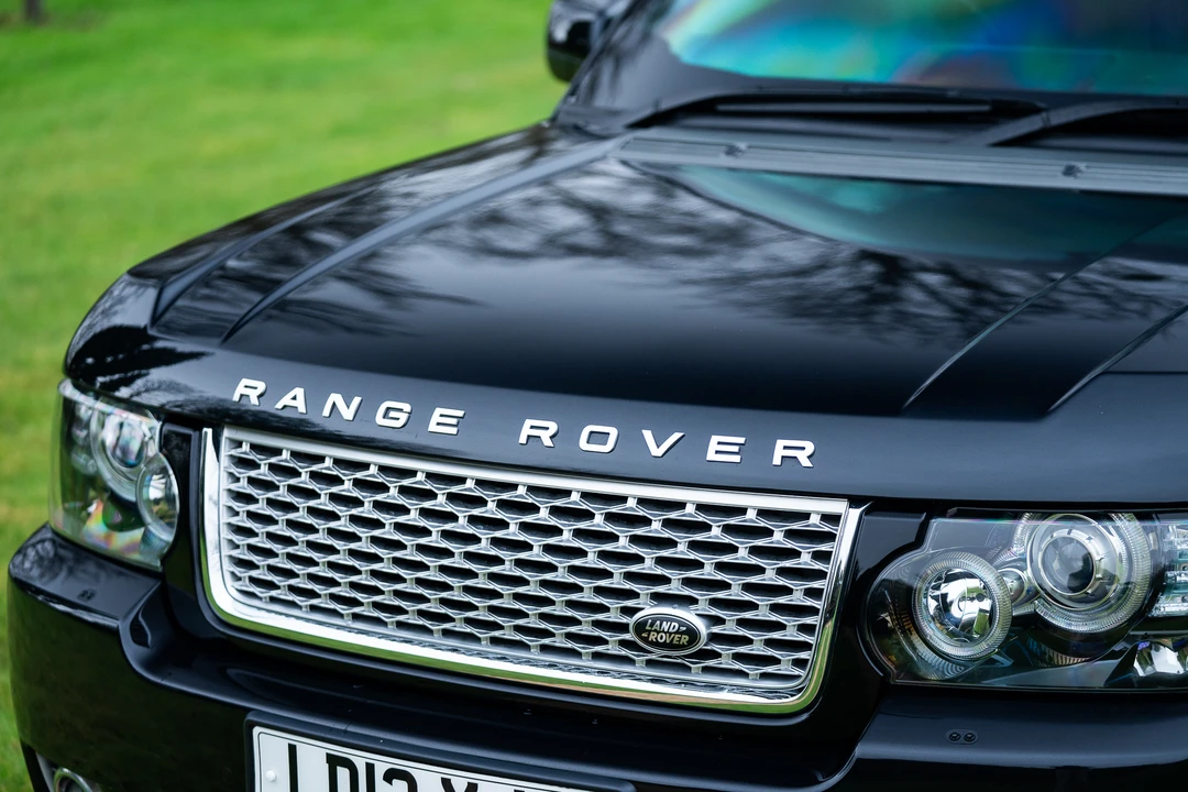 2012 Land Rover Range Rover L322 - Image 27 of 31