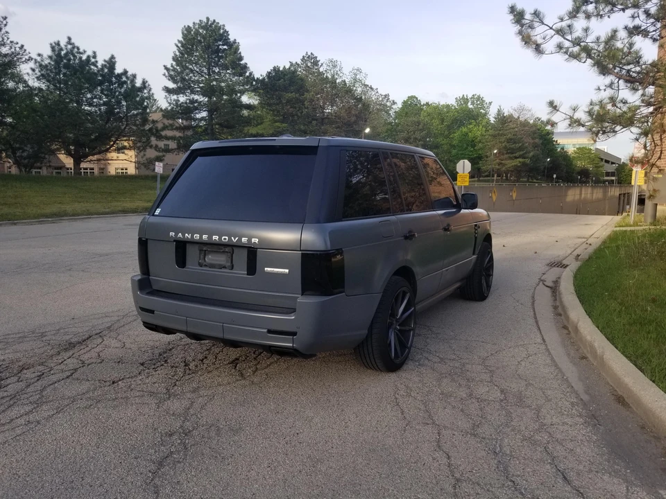 2012 Land Rover Range Rover L322 - Image 9 of 31