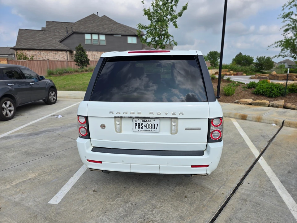 2012 Land Rover Range Rover L322 - Image 14 of 31
