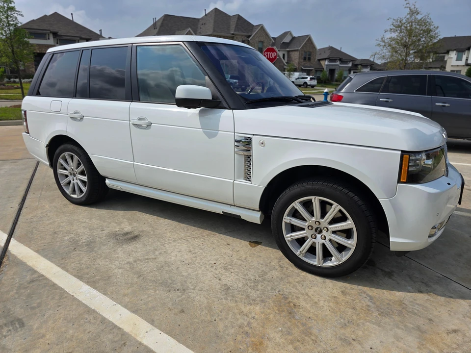 2012 Land Rover Range Rover L322 - Image 21 of 31