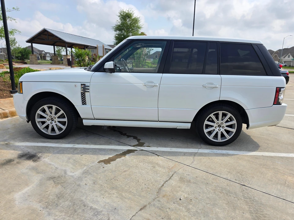 2012 Land Rover Range Rover L322 - Image 8 of 31