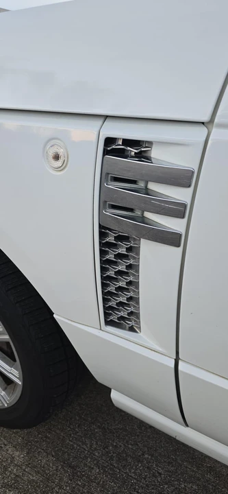 2012 Land Rover Range Rover L322 - Image 29 of 31