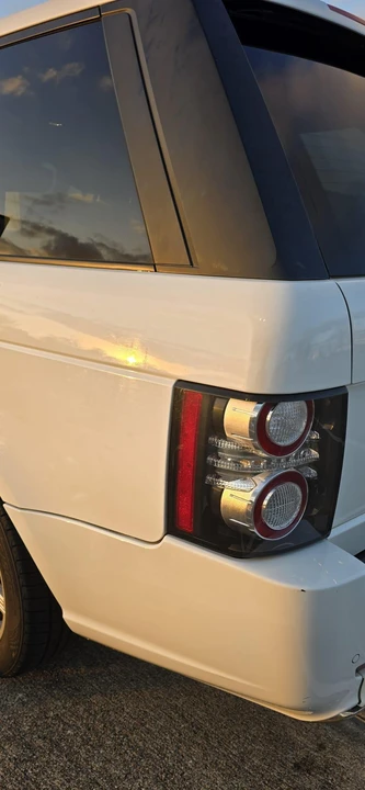 2012 Land Rover Range Rover L322 - Image 30 of 31