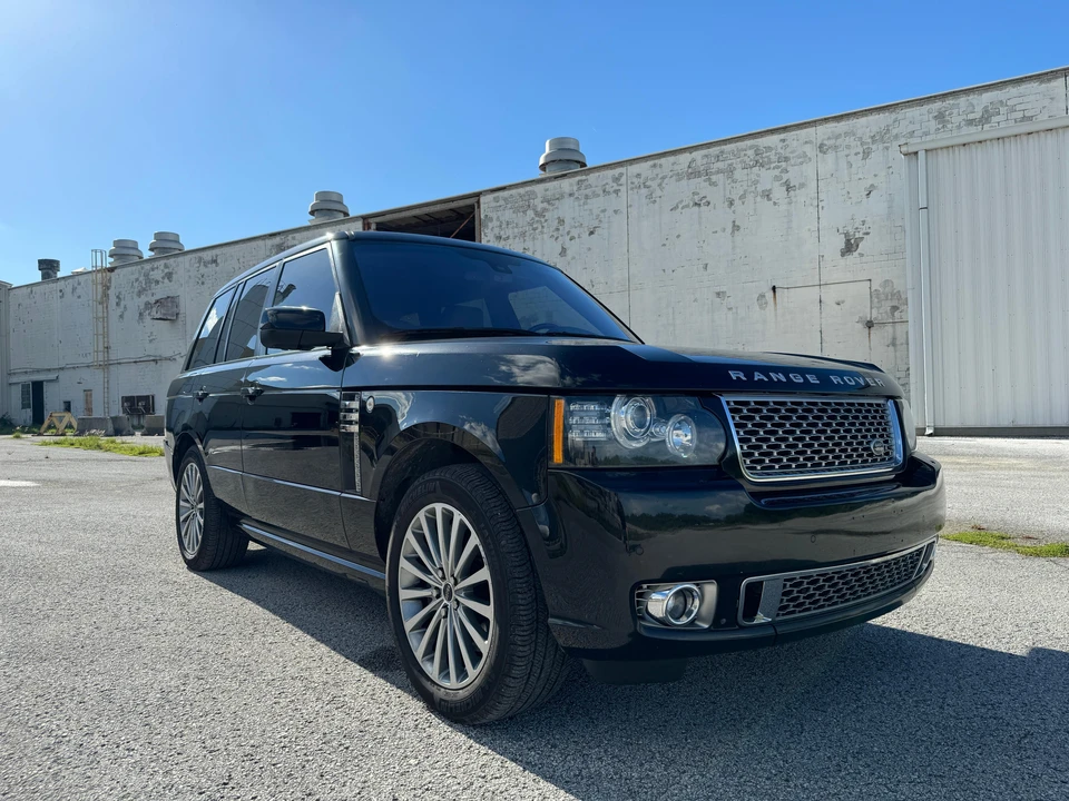 2012 Land Rover Range Rover L322 - Image 10 of 31