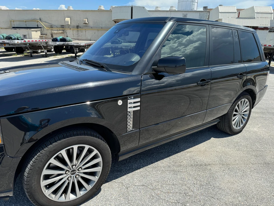2012 Land Rover Range Rover L322 - Image 13 of 31