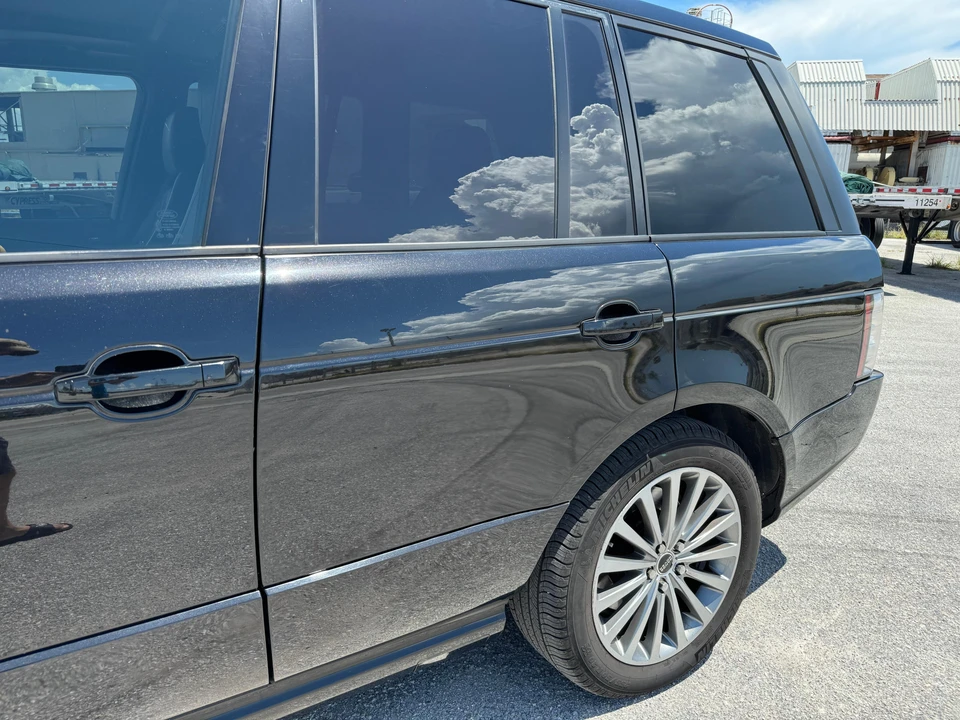 2012 Land Rover Range Rover L322 - Image 16 of 31