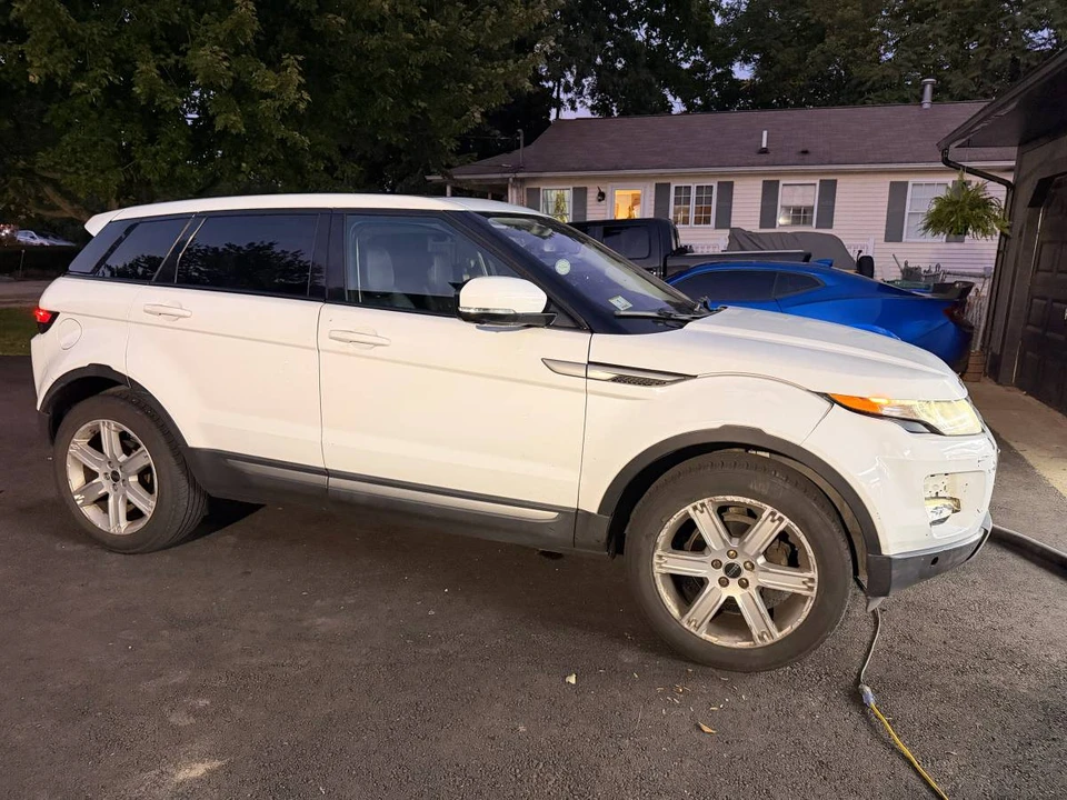 2012 Land Rover Range Rover Evoque 1st Gen - Image 4 of 16
