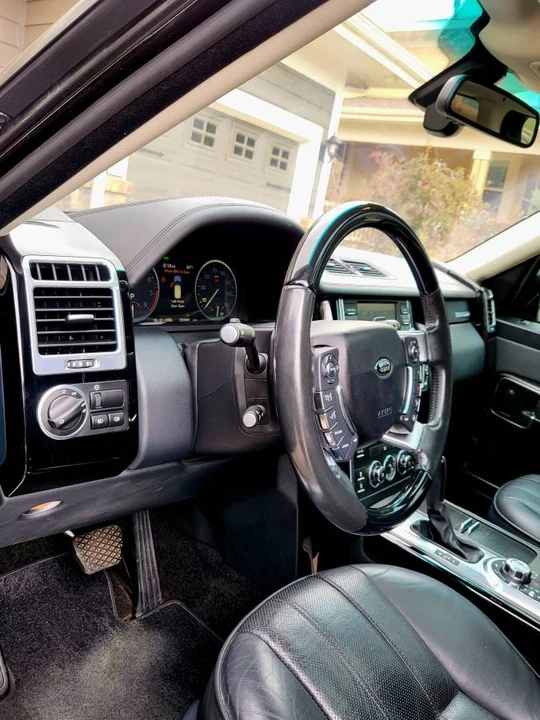 2012 Land Rover Range Rover L322 - Image 16 of 24