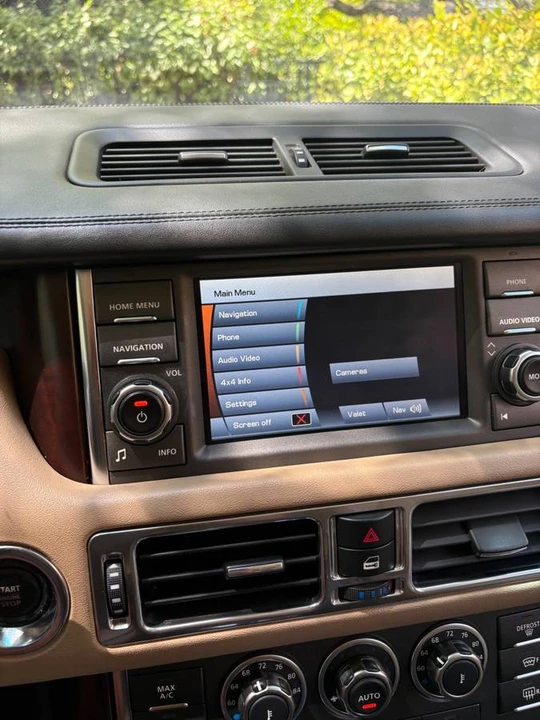 2012 Land Rover Range Rover - Image 8 of 24