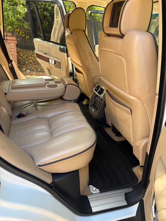 2012 Land Rover Range Rover - Image 18 of 24