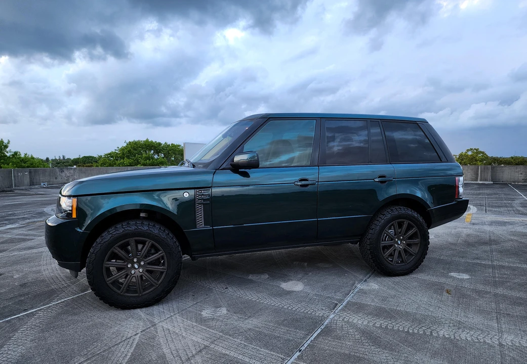 2012 Land Rover Range Rover L322 - Image 19 of 31