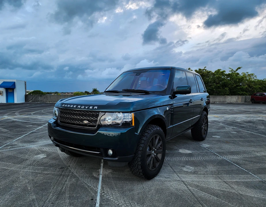 2012 Land Rover Range Rover L322 - Image 13 of 31