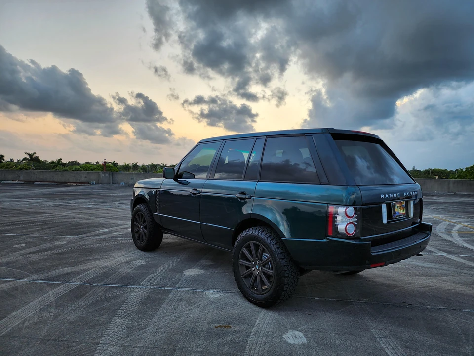 2012 Land Rover Range Rover L322 - Image 25 of 31