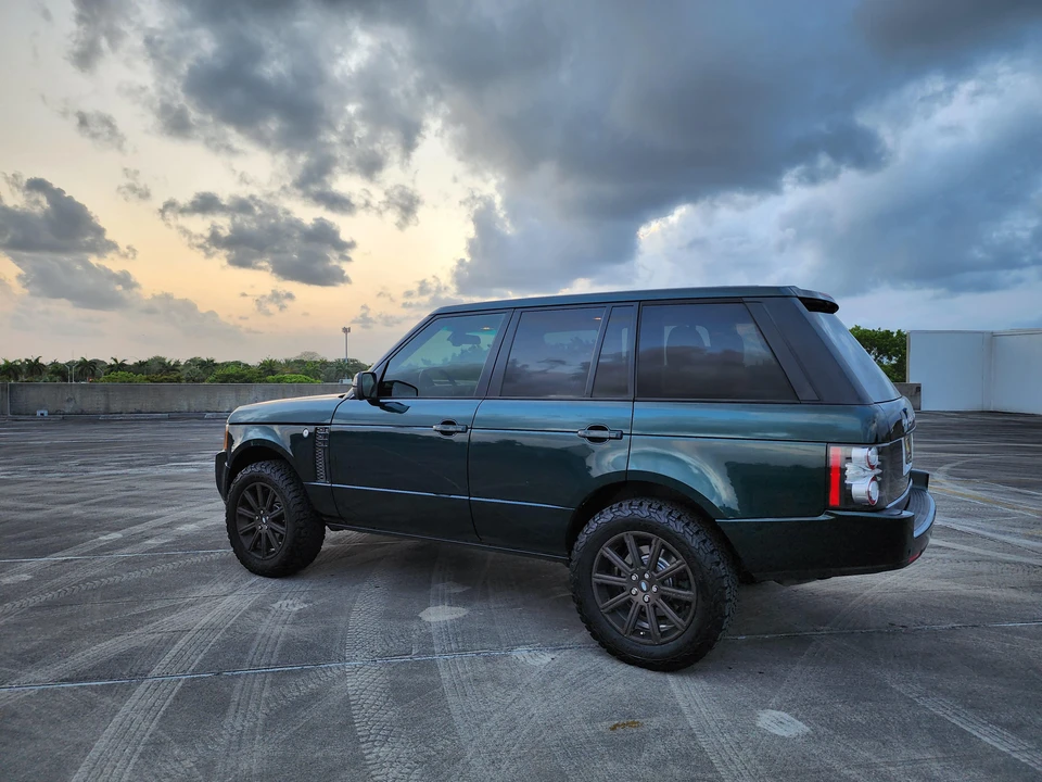 2012 Land Rover Range Rover L322 - Image 22 of 31