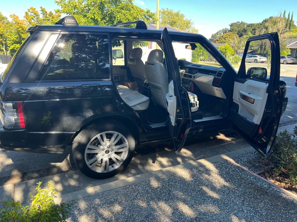 2012 Land Rover Range Rover L322 - Image 8 of 9