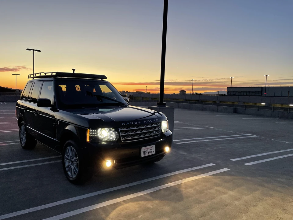 2012 Land Rover Range Rover L322 - Image 12 of 31