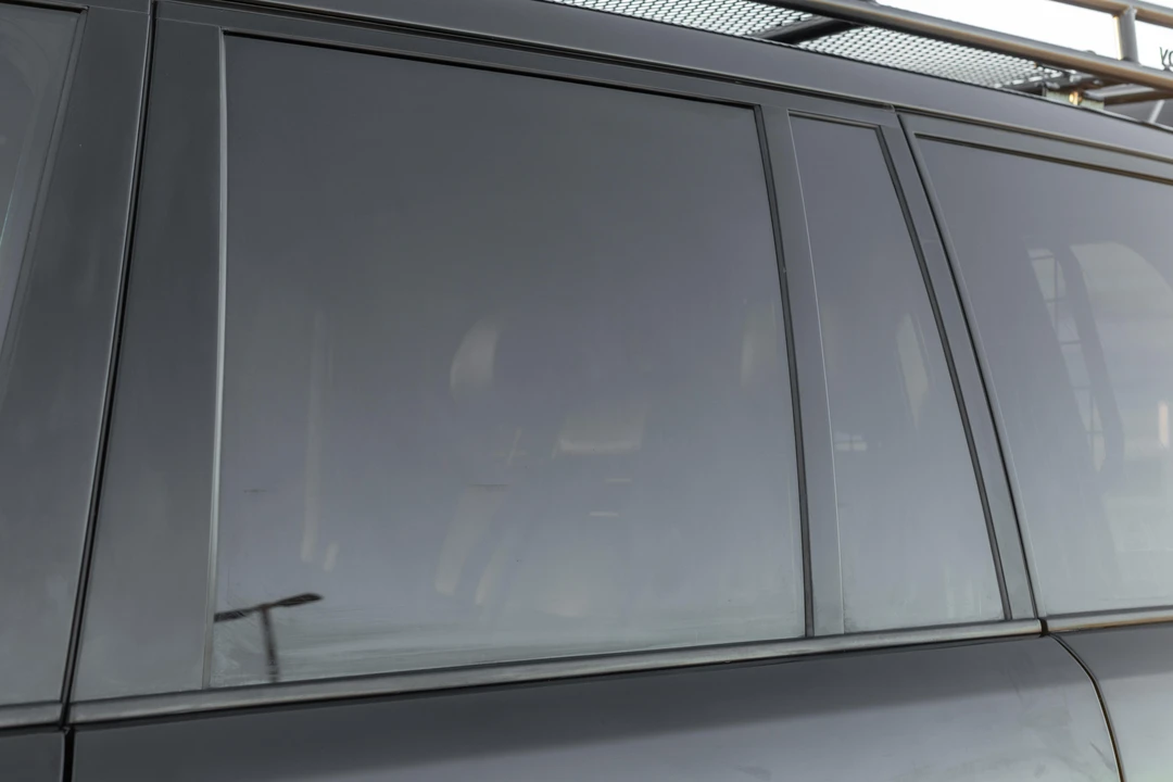 2012 Land Rover Range Rover L322 - Image 14 of 31
