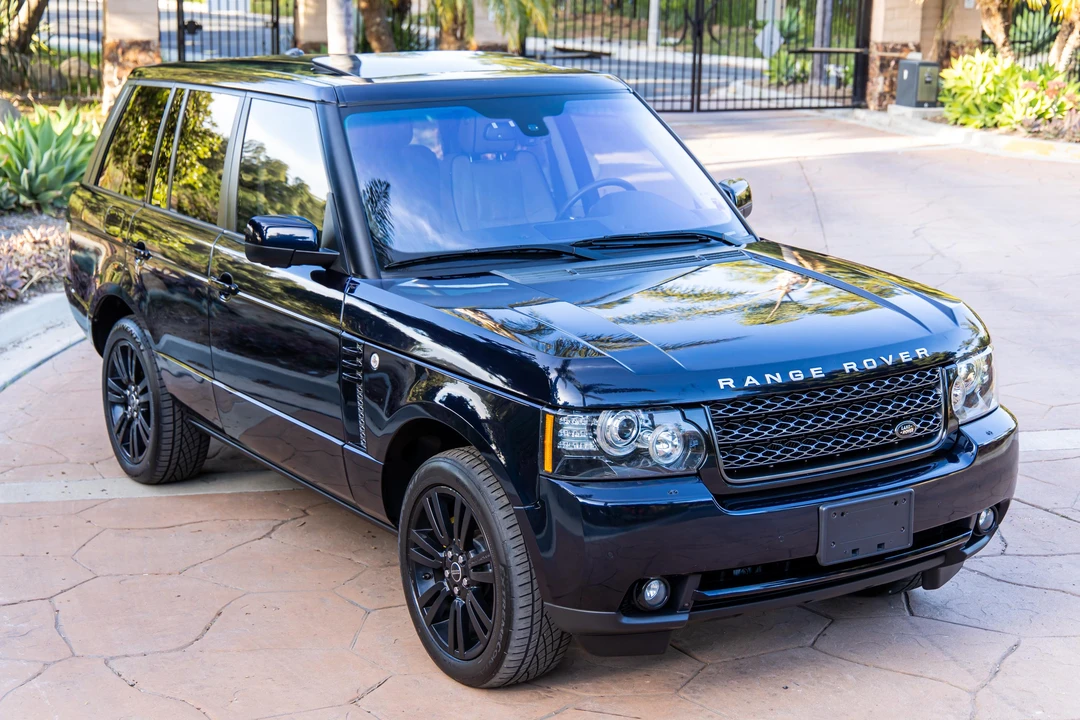 2012 Land Rover Range Rover L322 - Image 19 of 31