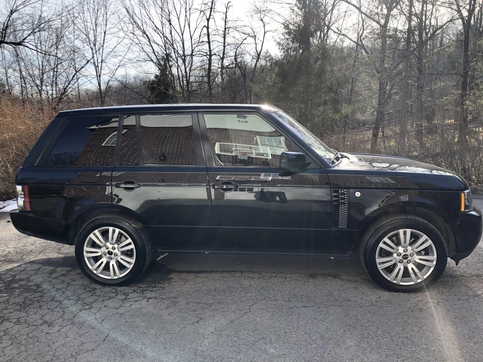 2012 Land Rover Range Rover L322 - Image 17 of 31