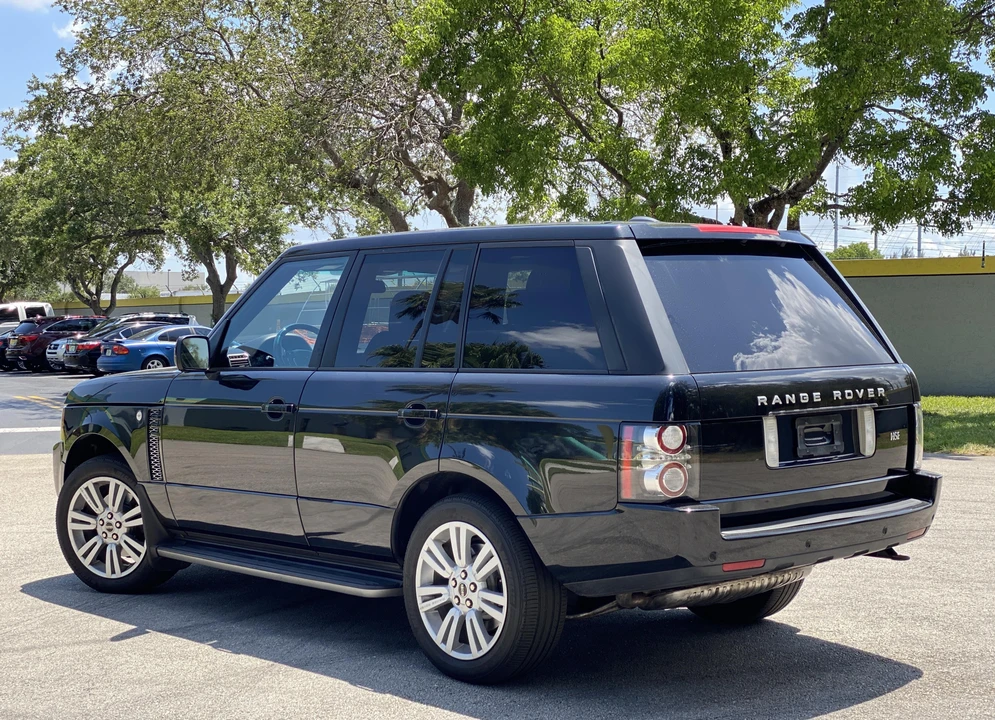 2012 Land Rover Range Rover L322 - Image 11 of 27