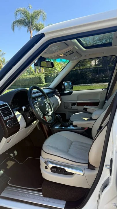 2012 Land Rover Range Rover L322 - Image 6 of 14