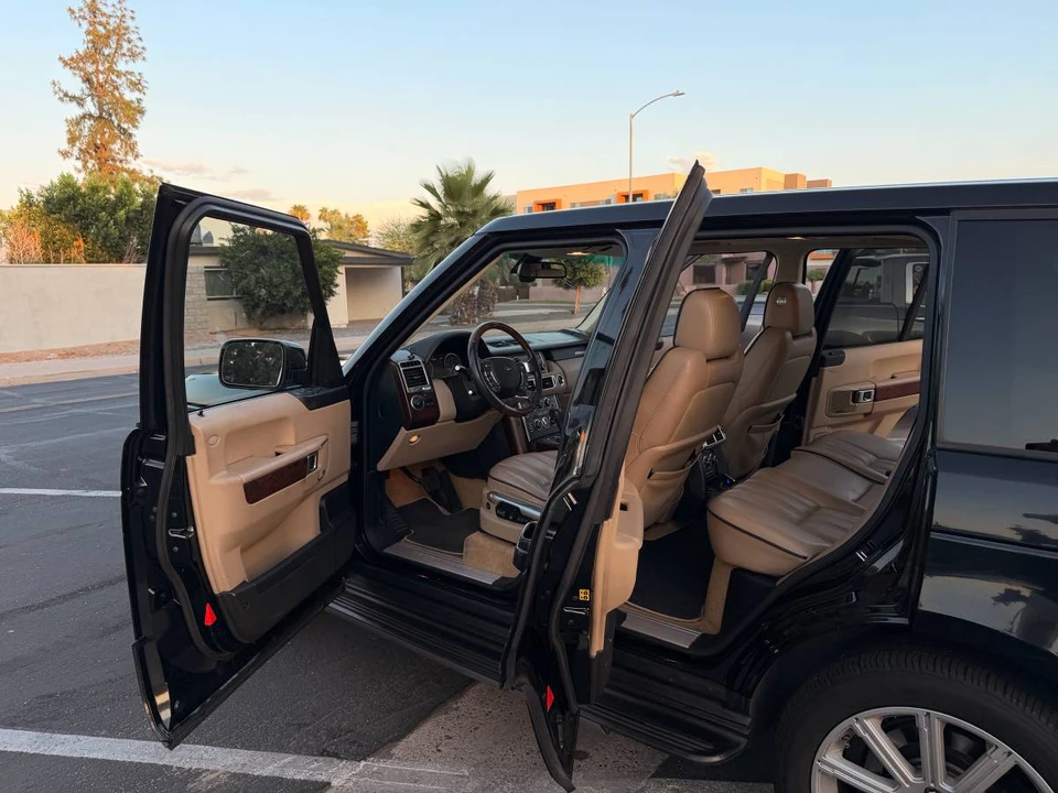 2012 Land Rover Range Rover L322 - Image 8 of 21
