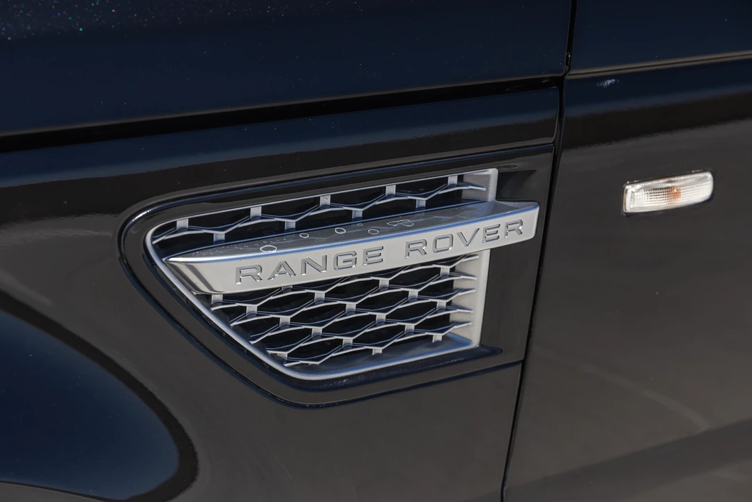 2012 Land Rover Range Rover Sport Supercharged L320 - Image 17 of 31