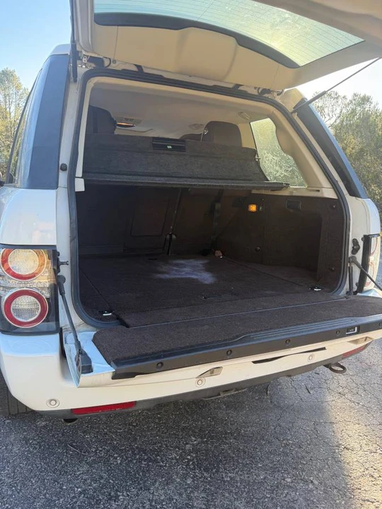 2012 Land Rover Range Rover L322 - Image 7 of 18