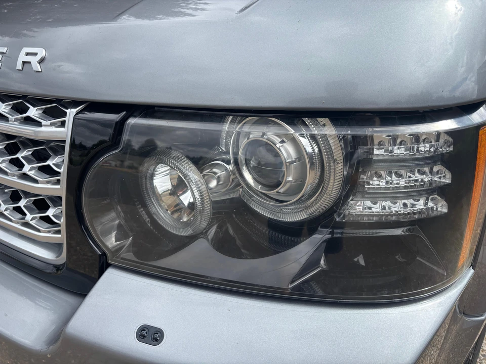 2012 Land Rover Range Rover L322 - Image 17 of 31