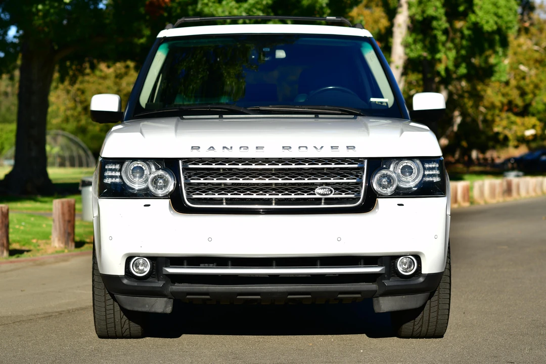2012 Land Rover Range Rover L322 - Image 2 of 18