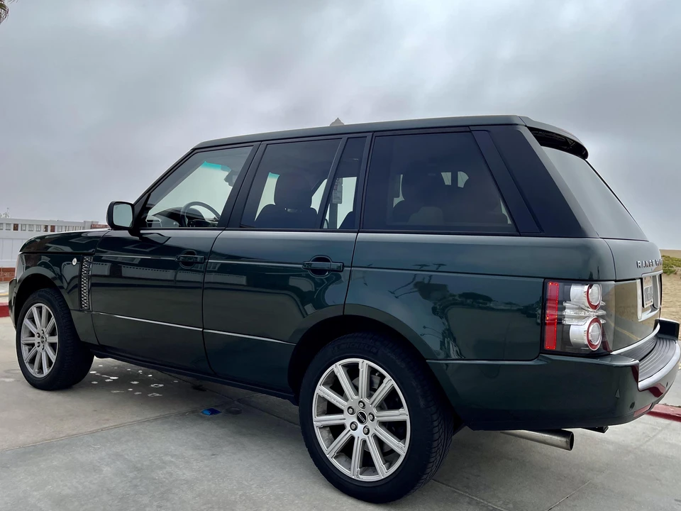 2012 Land Rover Range Rover L322 - Image 9 of 28