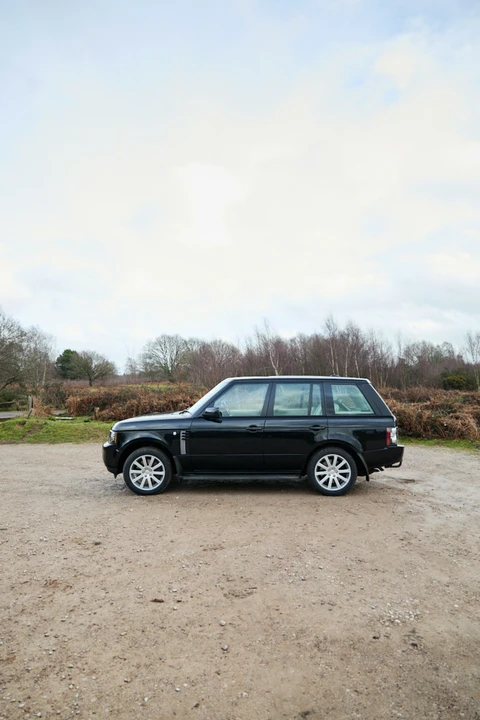 2012 Land Rover Range Rover L322 - Image 12 of 21