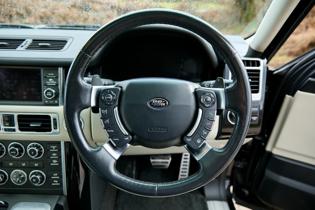 2012 Land Rover Range Rover L322 - Image 4 of 21
