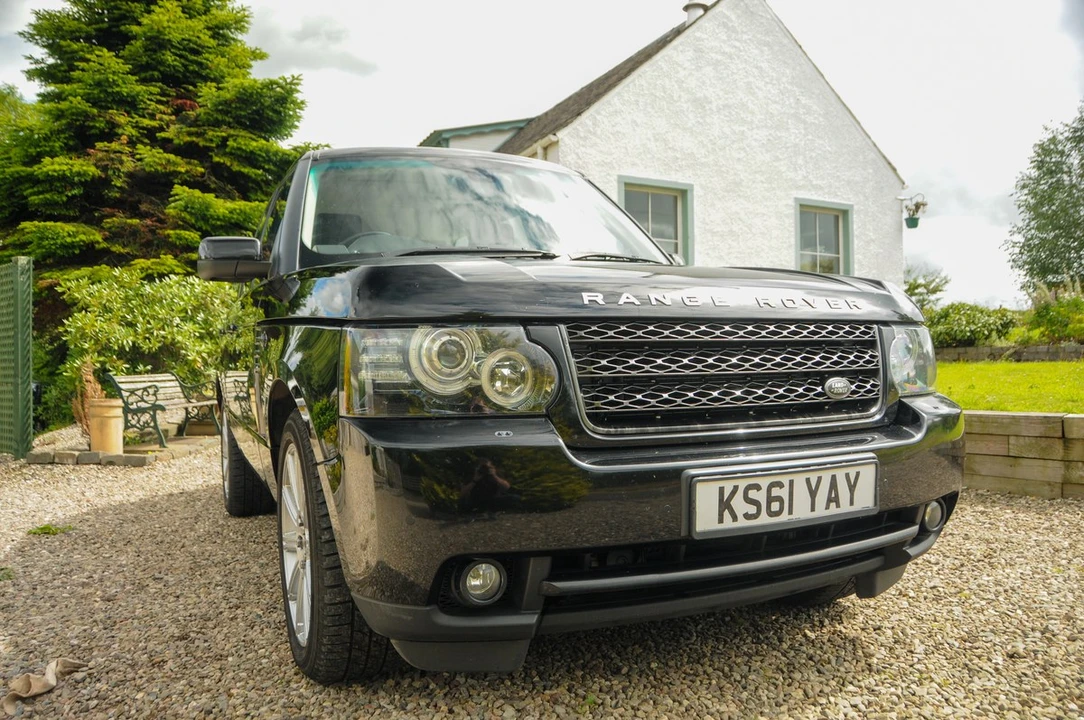 2012 Land Rover Range Rover L322 - Image 7 of 30