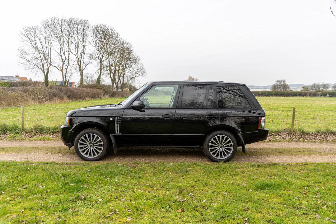2012 Land Rover Range Rover L322 - Image 4 of 31