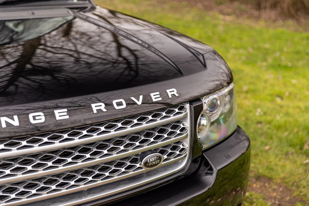 2012 Land Rover Range Rover L322 - Image 19 of 31