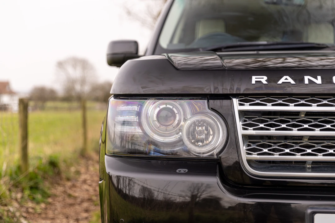 2012 Land Rover Range Rover L322 - Image 28 of 31