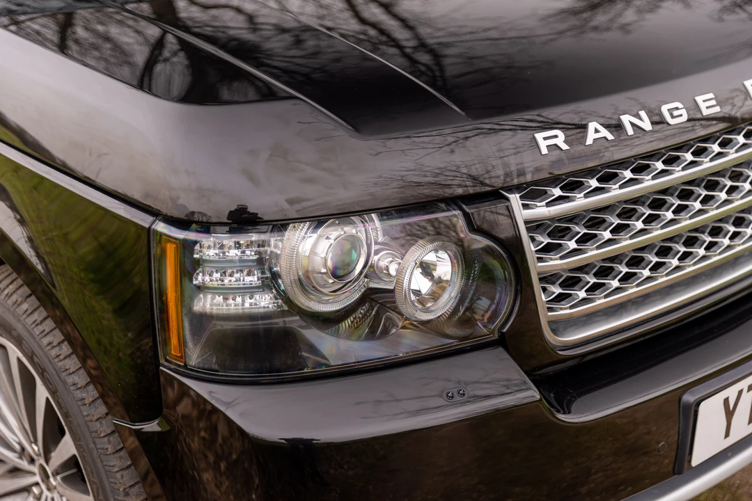 2012 Land Rover Range Rover L322 - Image 29 of 31