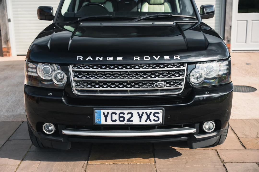 2012 Land Rover Range Rover L322 - Image 18 of 31