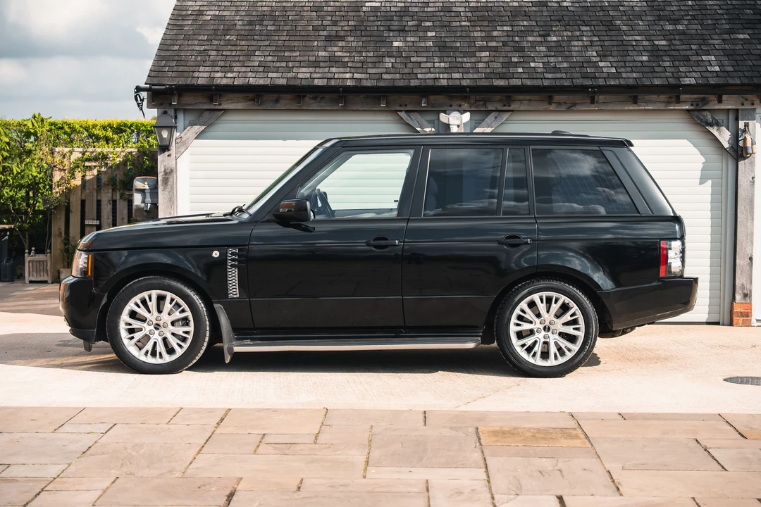 2012 Land Rover Range Rover L322 - Image 4 of 31