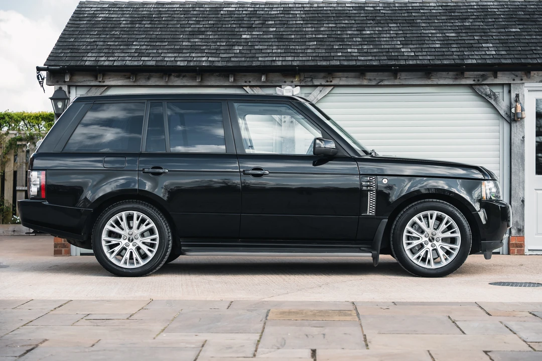 2012 Land Rover Range Rover L322 - Image 8 of 31