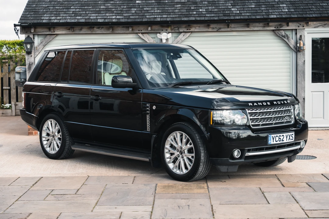 2012 Land Rover Range Rover L322 - Image 17 of 31