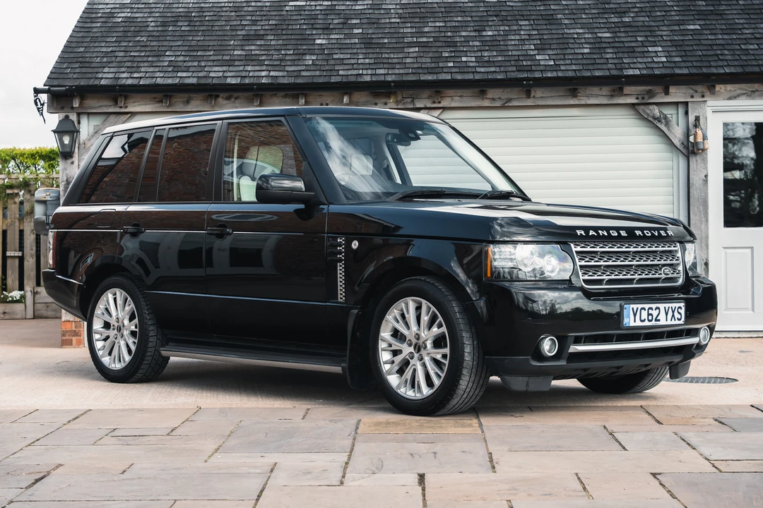 2012 Land Rover Range Rover L322 - Image 9 of 31