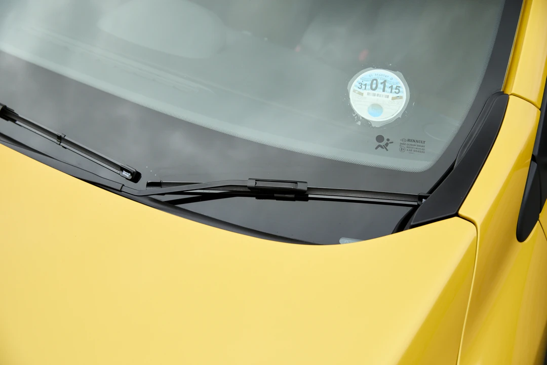 2012 Renault Megane RS II 3rd Gen - Image 19 of 31