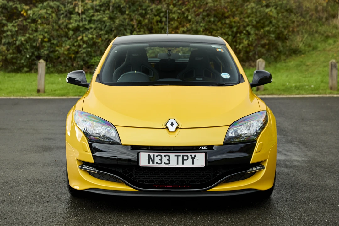 2012 Renault Megane RS II 3rd Gen - Image 2 of 31