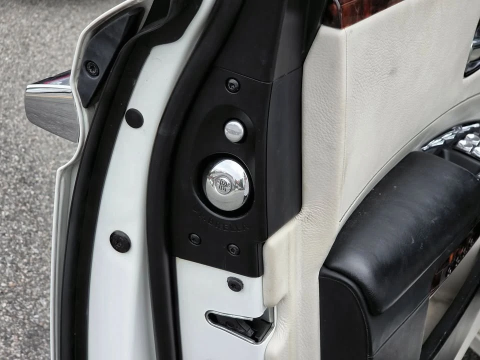 2012 Rolls-Royce Ghost 1st Gen - Image 14 of 16