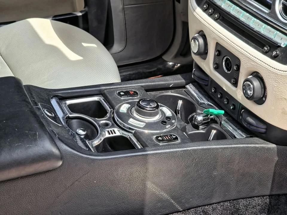2012 Rolls-Royce Ghost 1st Gen - Image 11 of 16