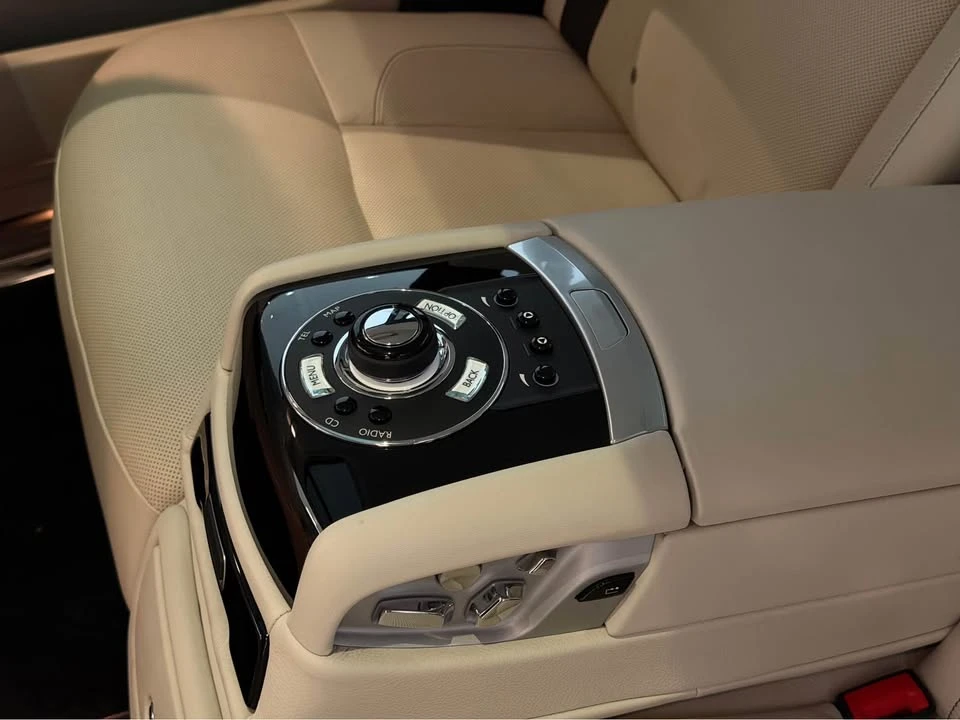 2012 Rolls-Royce Ghost 1st Gen - Image 19 of 20
