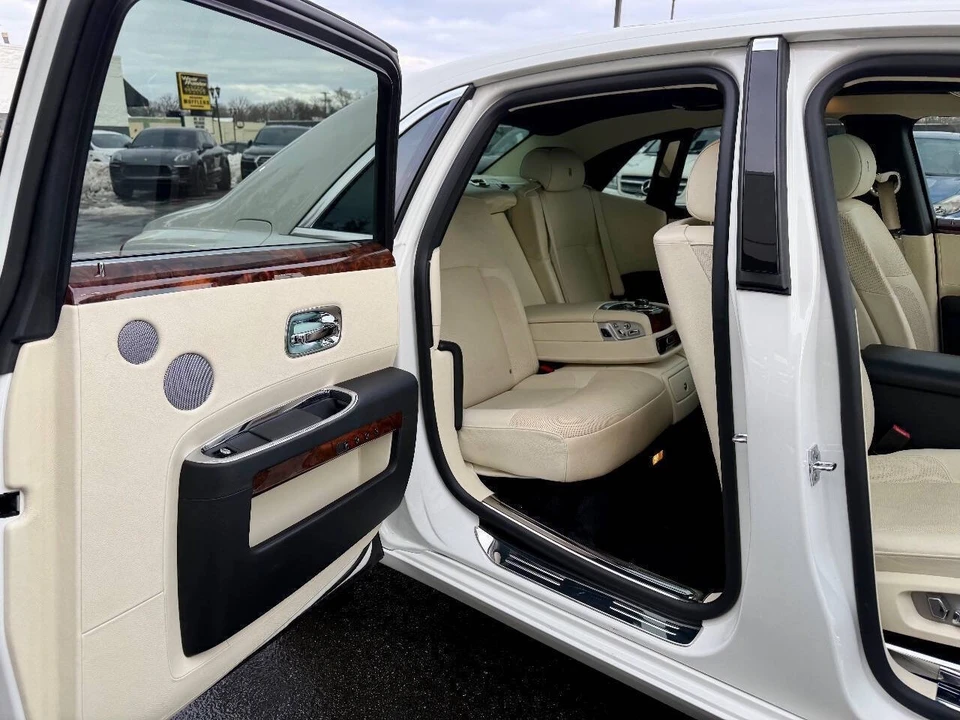 2012 Rolls-Royce Ghost 1st Gen - Image 20 of 21