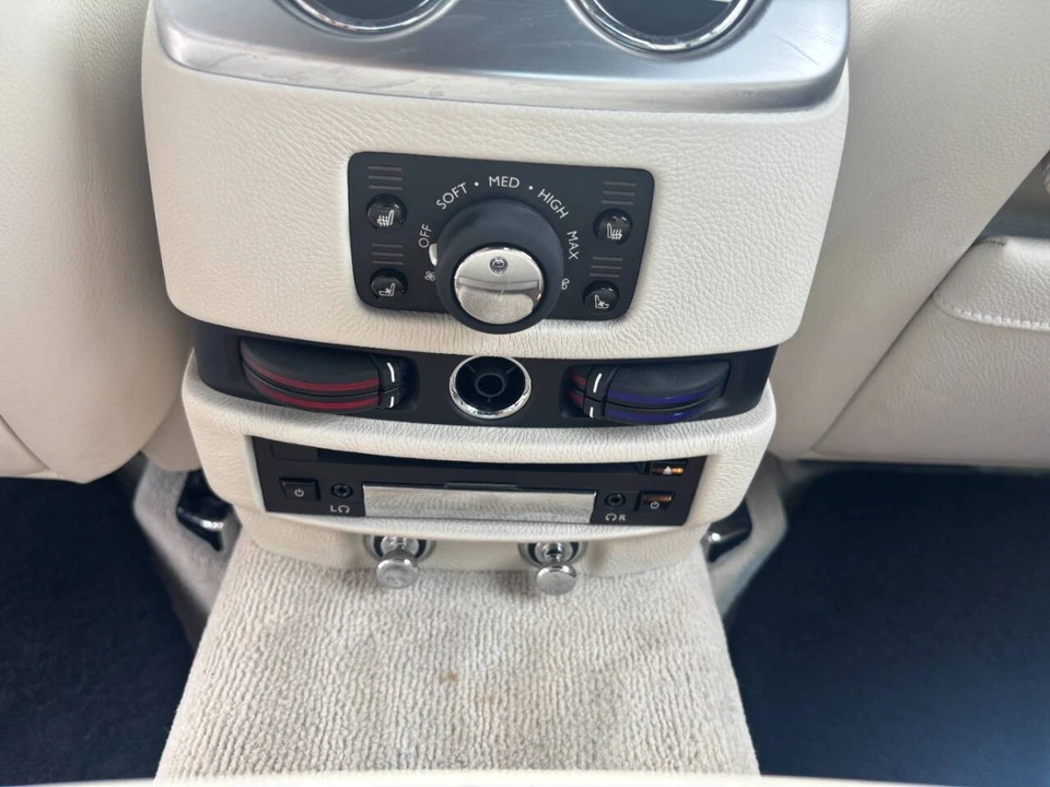2012 Rolls-Royce Ghost 1st Gen - Image 16 of 21